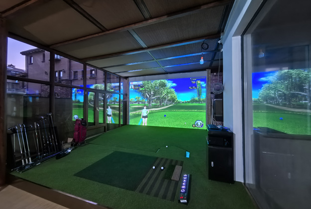 1768120300121221.jpg 模拟高尔夫球场案例 12.jpg