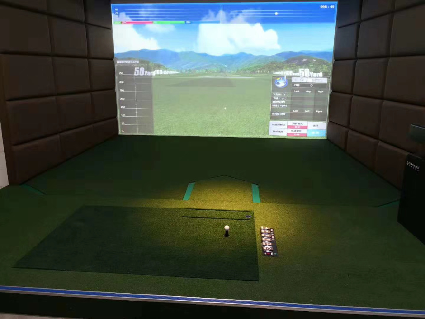 山东省济南模拟高尔夫案例 安装在长青区大学城提供给大学生做实验和挥杆测
